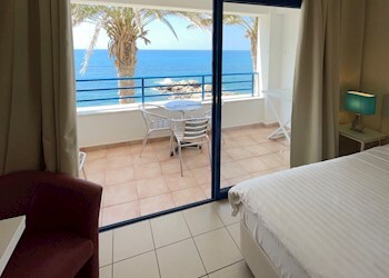 Standard One Bedroom Garden View / One Bedroom Standard Sea View