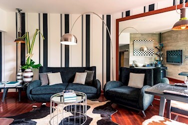 1 Bedroom Pearl Shell Suite