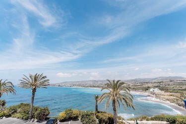 One Bedroom Superior Sea View