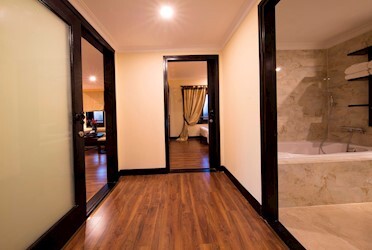 Deluxe Family Room