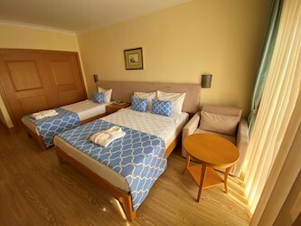 Economy Room