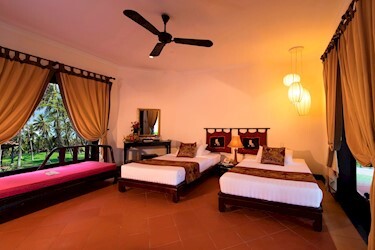 Bungalow Garden View